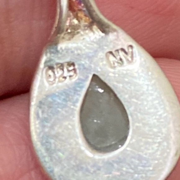 Vintage 925 NV Sterling Silver Jade Marcasite Teardrop Pendant 18” Necklace 3g. - Picture 15 of 16